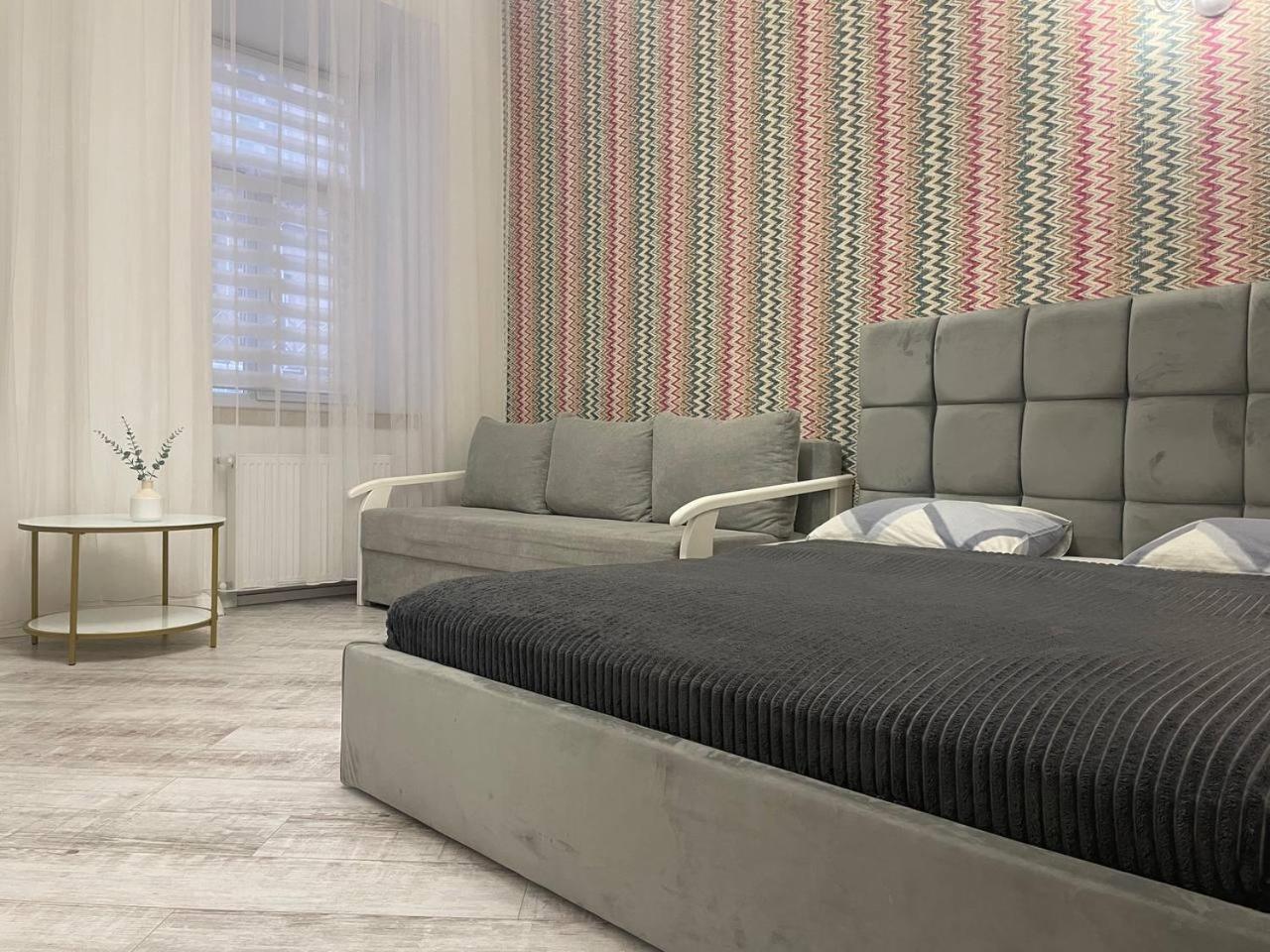 Куліша 15, Апартаменти В Центрі,Тц Форум,Оперний Leopoli Esterno foto